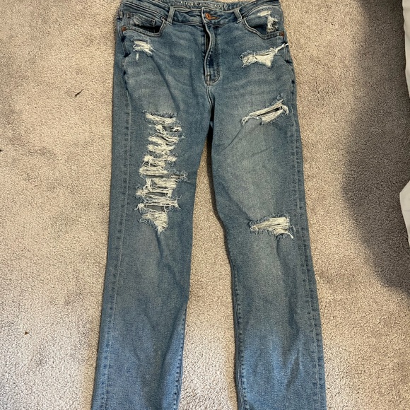 American Eagle Mom Jeans - Picture 1 of 4